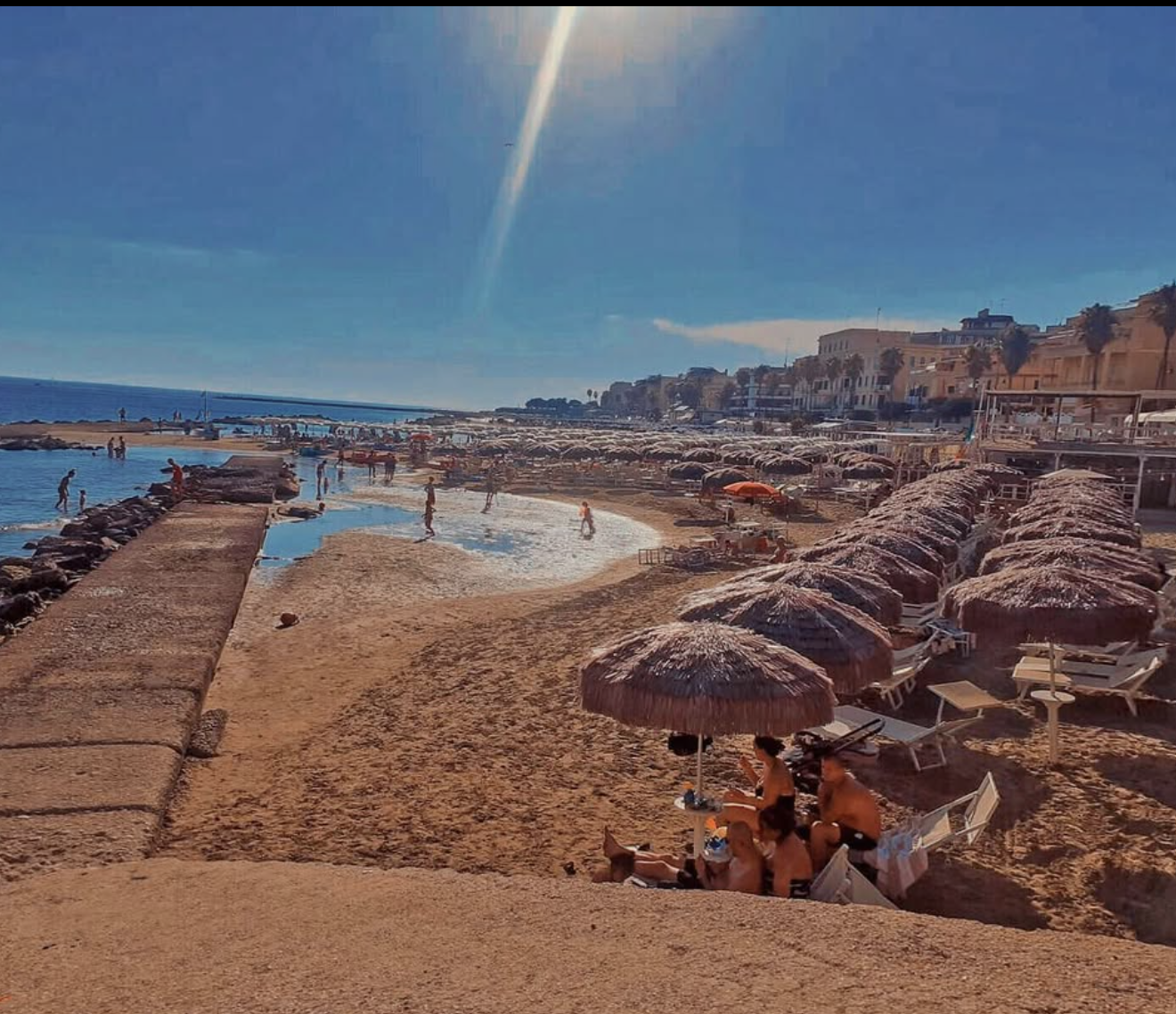 spiaggia regina_ombrelloni
